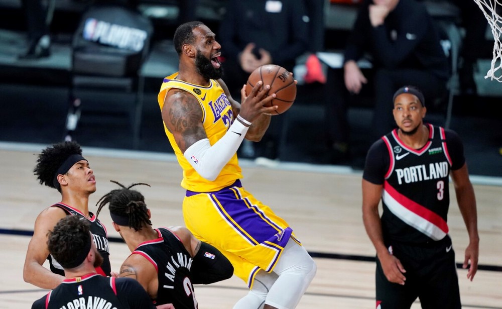 索罗托输球遭遇连败，保级形势严峻