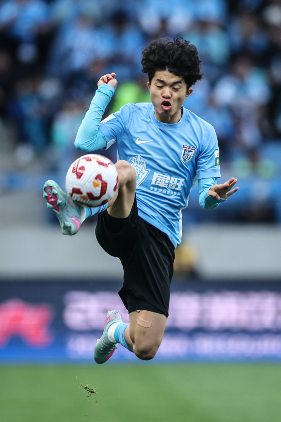 开云体育登录-新赛季转会风云，球员跃跃欲试迫不及待的简单介绍