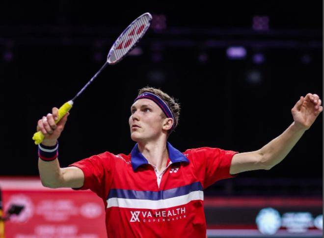 包含中国羽毛球队血洗法国羽毛球队，安赛龙统治全场的词条