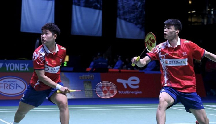 开云官网-德国队翻盘马来西亚队，黄鸭组合点燃赛场的简单介绍