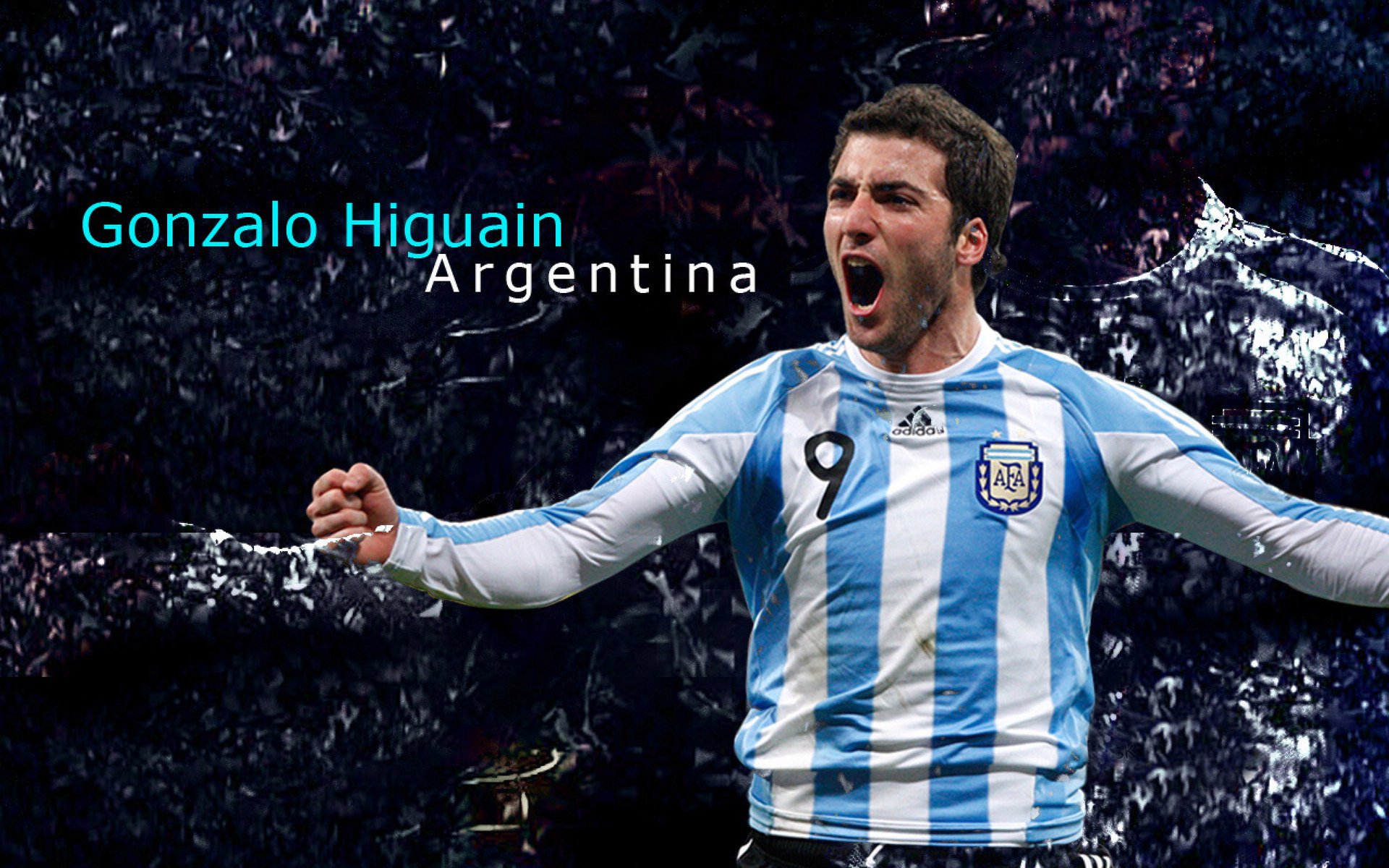 绿茵场上的绝杀与球台边的高光—跨越时空的竞技精神共鸣